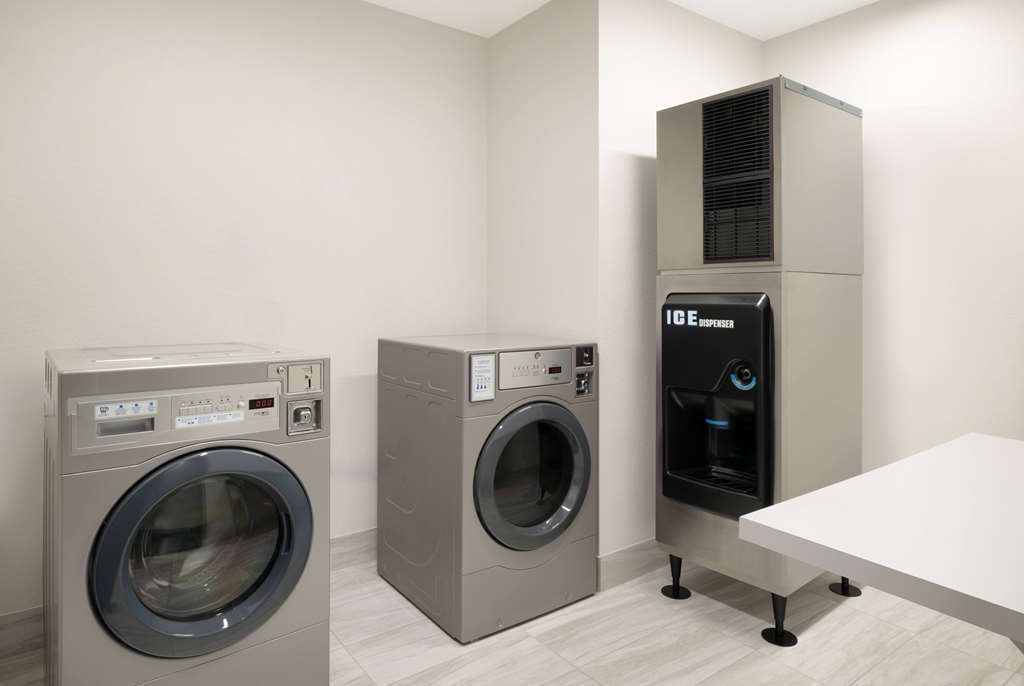 Microtel Inn & Suites by Wyndham Amarillo West - photo 27