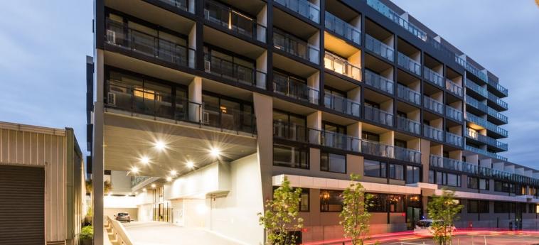 Playhouse Apartments — 4-Star Luxury Hotel in Melbourne, Australia