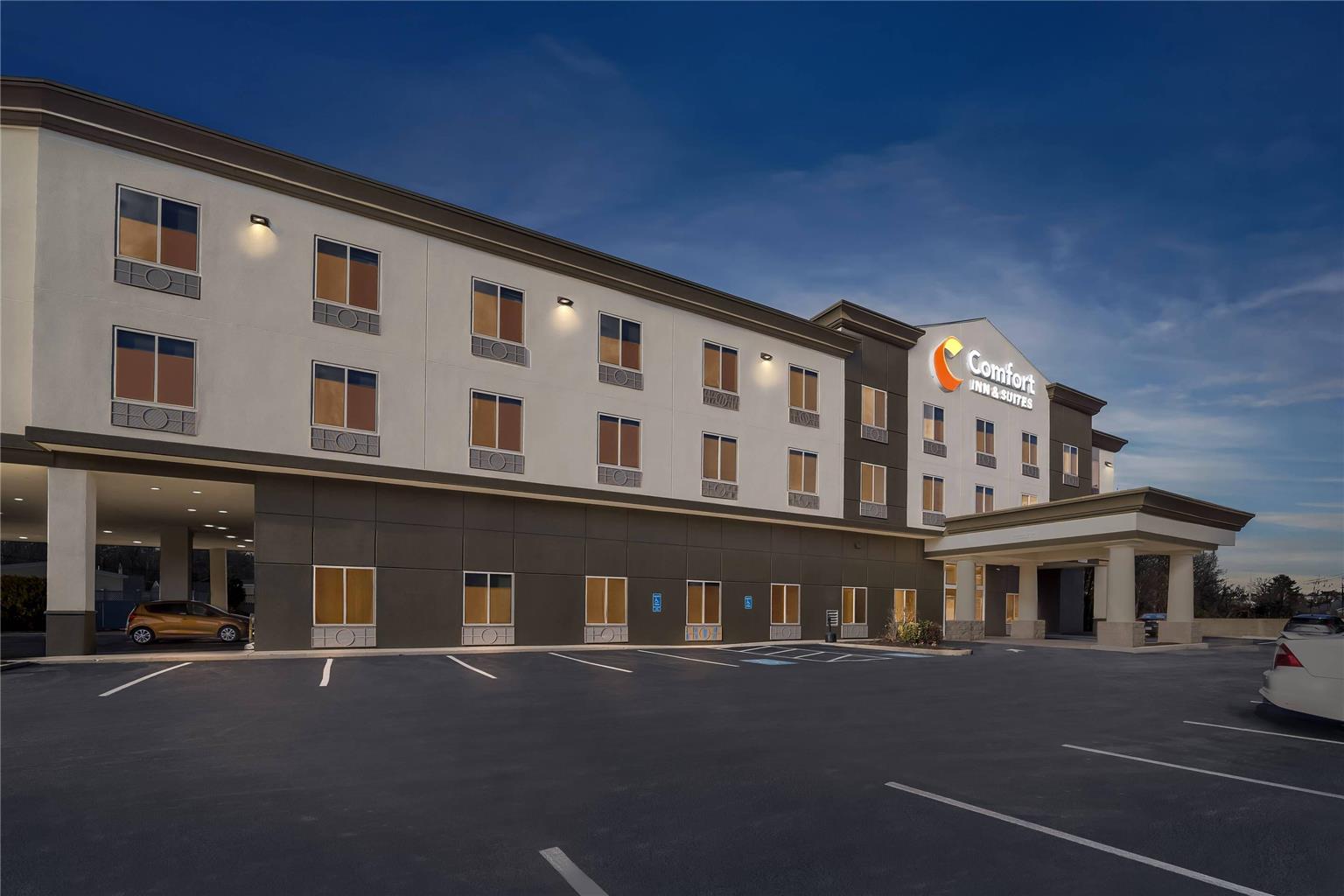 Comfort Inn & Suites Plainville Foxboro - photo 6