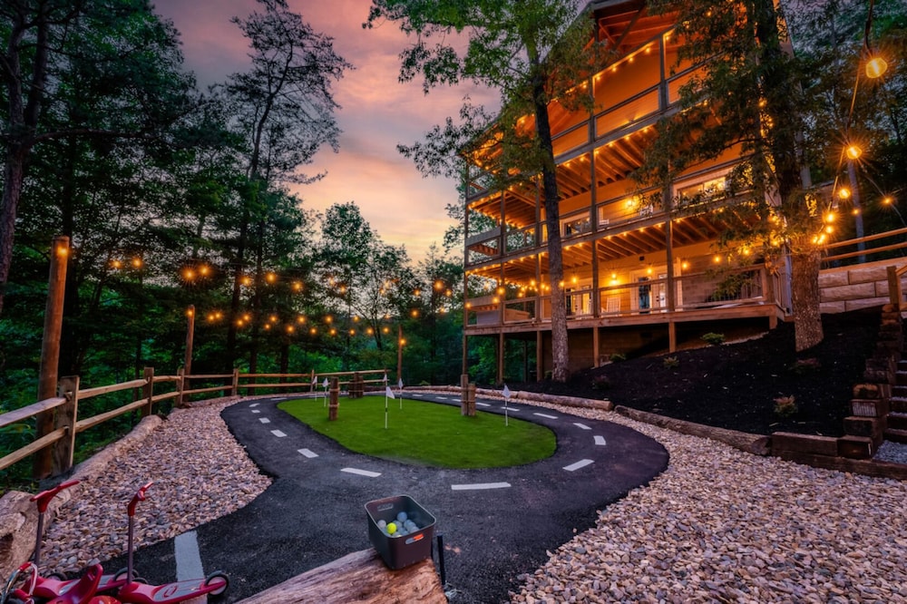 Sweet Escape By Ghosal Luxury Lodging - photo 73