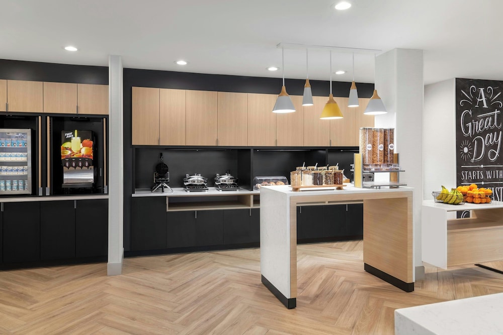 TownePlace Suites by Marriott Holland - photo 28