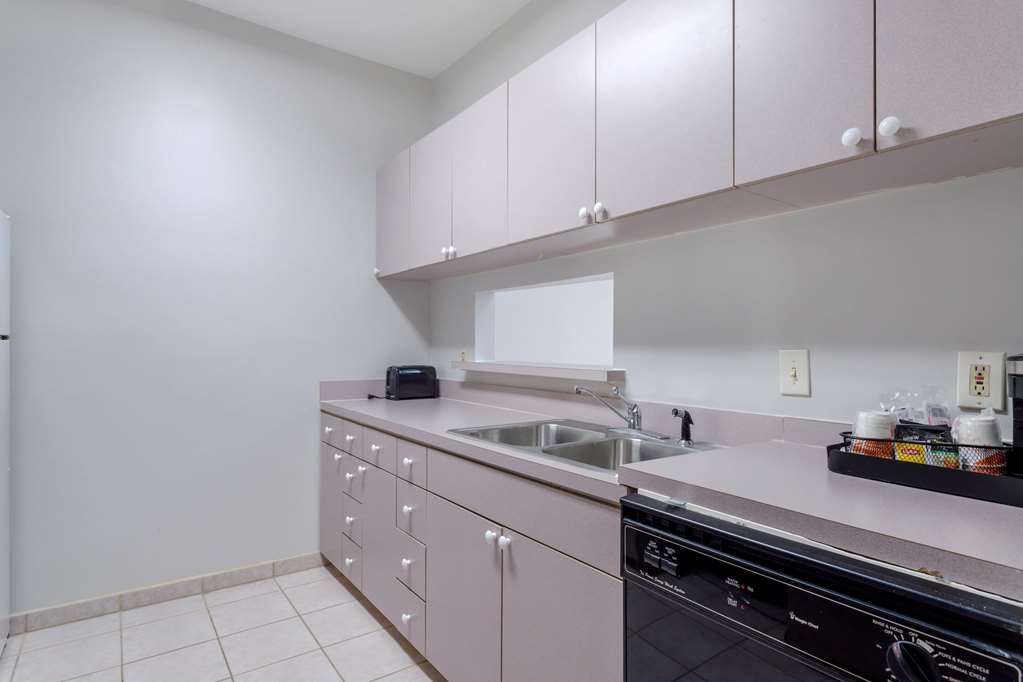 Comfort Suites La Porte Baytown - photo 39