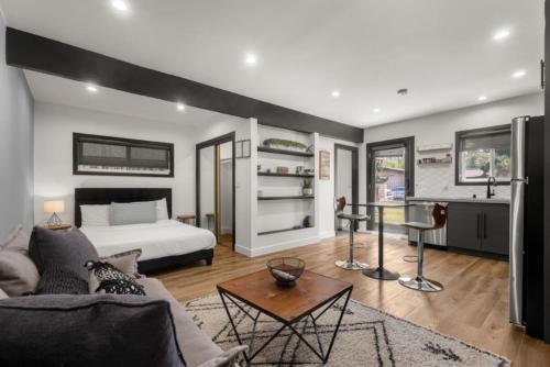 Clarendon Hideaway in Los Angeles, United States