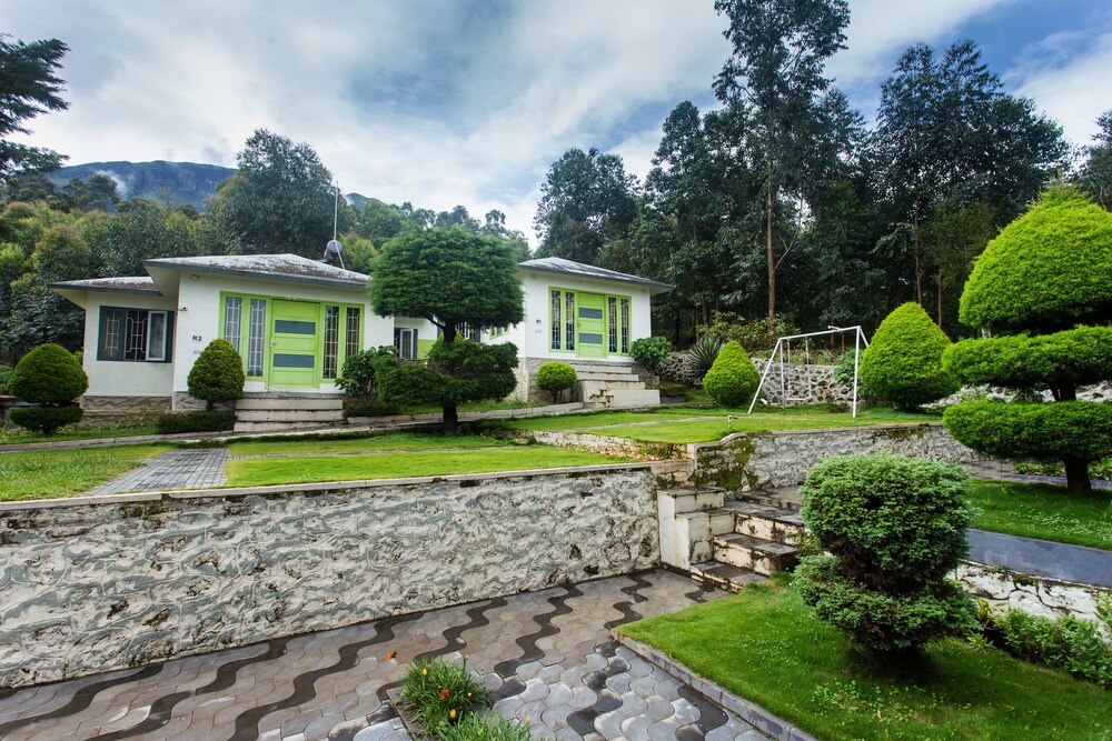 OYO 9487 Chinnakanal - carbon neutral hotel in Munnar
