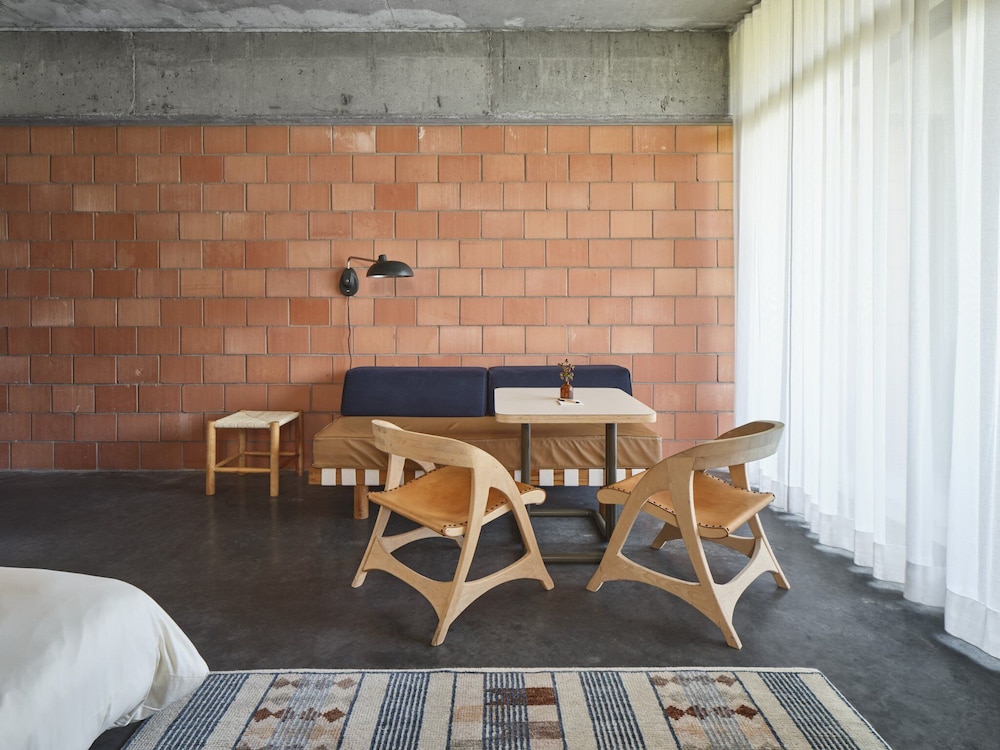 The Carpenter Hotel - photo 5