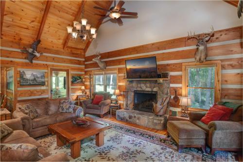 Big Timber Creek Cabin 18266665 — Sugar Grove