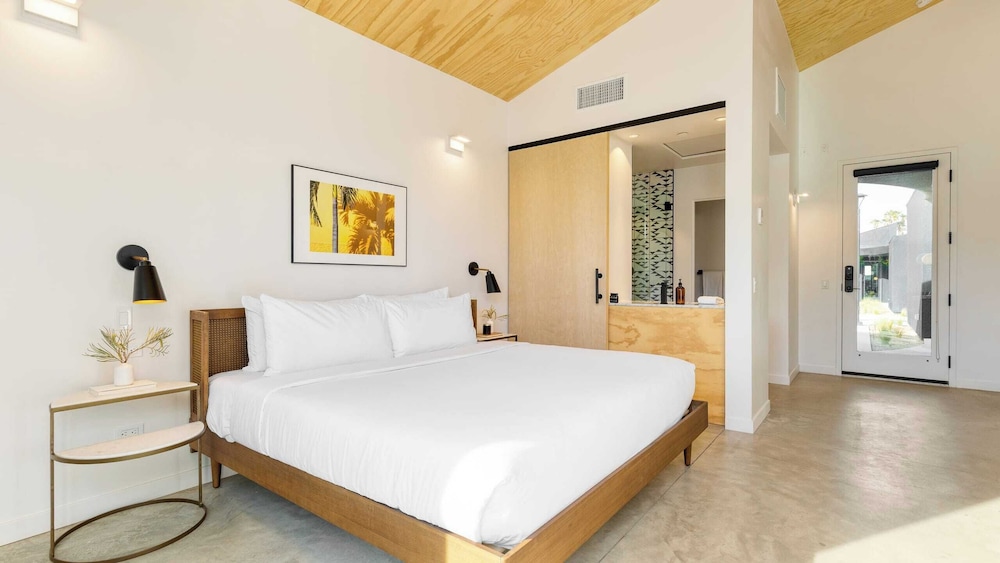 Blackhaus Suites by AvantStay - photo 39