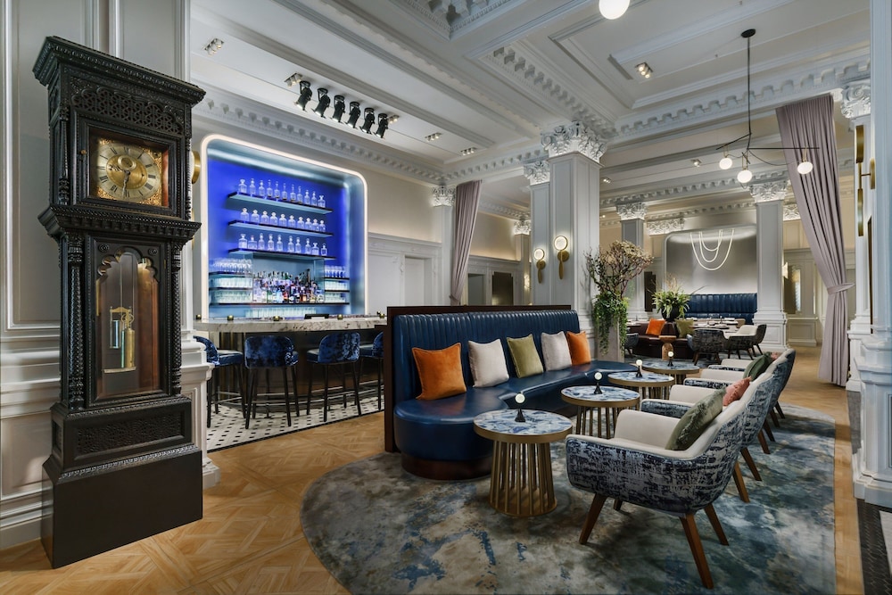 The Algonquin Hotel Times Square Autograph Collection - photo 43