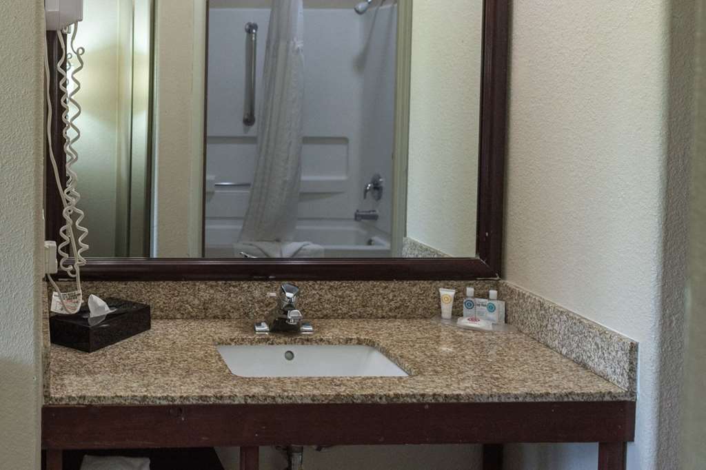 Comfort Inn North Air Force Academy Area - photo 14