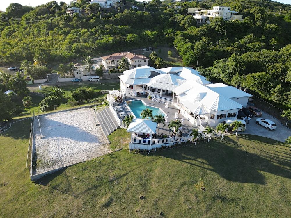 Paris Villas Cap Estate — 4-Star Luxury Hotel in Gros Islet, Saint Lucia