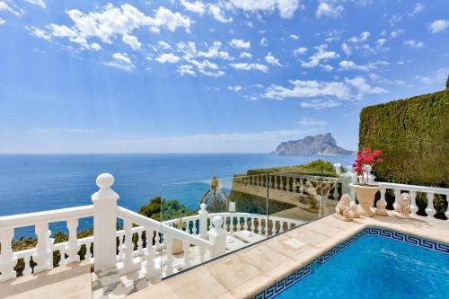 Villas Guzman Alegria — 4-Star Luxury Hotel in Benissa, Spain