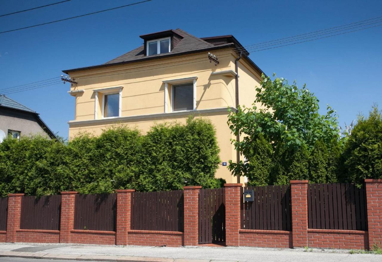 Relax Vila Se Zahradnim Wellness — 4-Star Luxury Hotel in Ostrava, Czech Republic