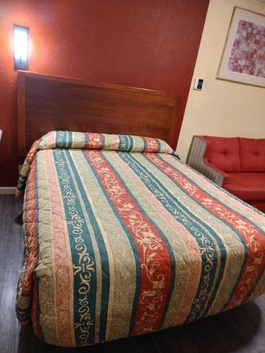 Economy Inn Richmond - photo 8