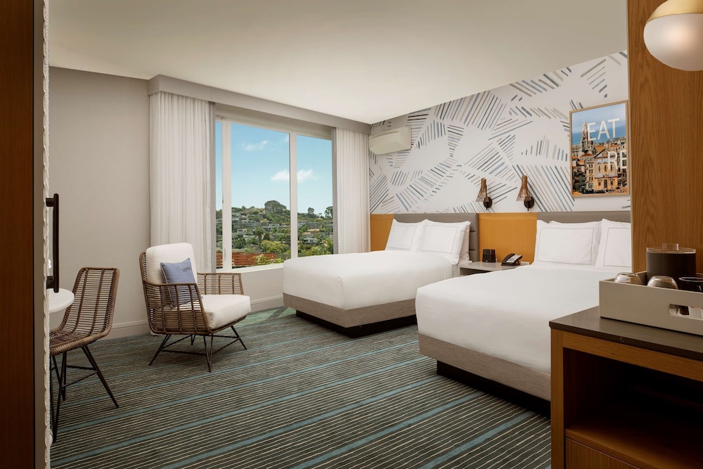 The Monsaraz San Diego Tapestry Collection by Hilton - photo 8