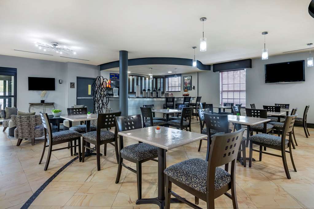 Best Western Plus Bradenton Gateway Hotel - photo 25