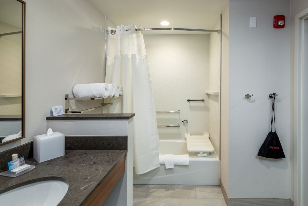 Fairfield Inn & Suites by Marriott Little Rock Airport - photo 12