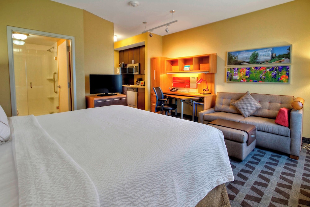 Towneplace Suites Oklahoma City Airport - photo 13