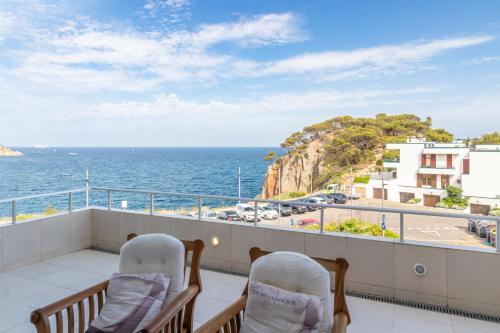 Casa Rosselló — 4-Star Luxury Hotel in Sant Feliu De Guixols, Spain
