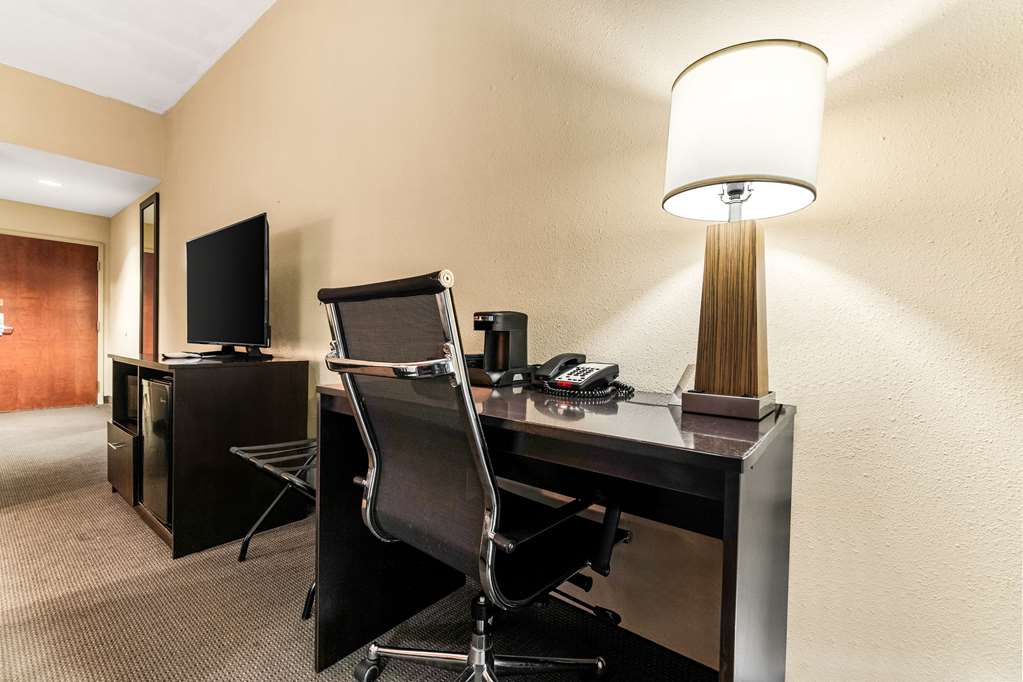 Sleep Inn & Suites Dyersburg I 155 - photo 17