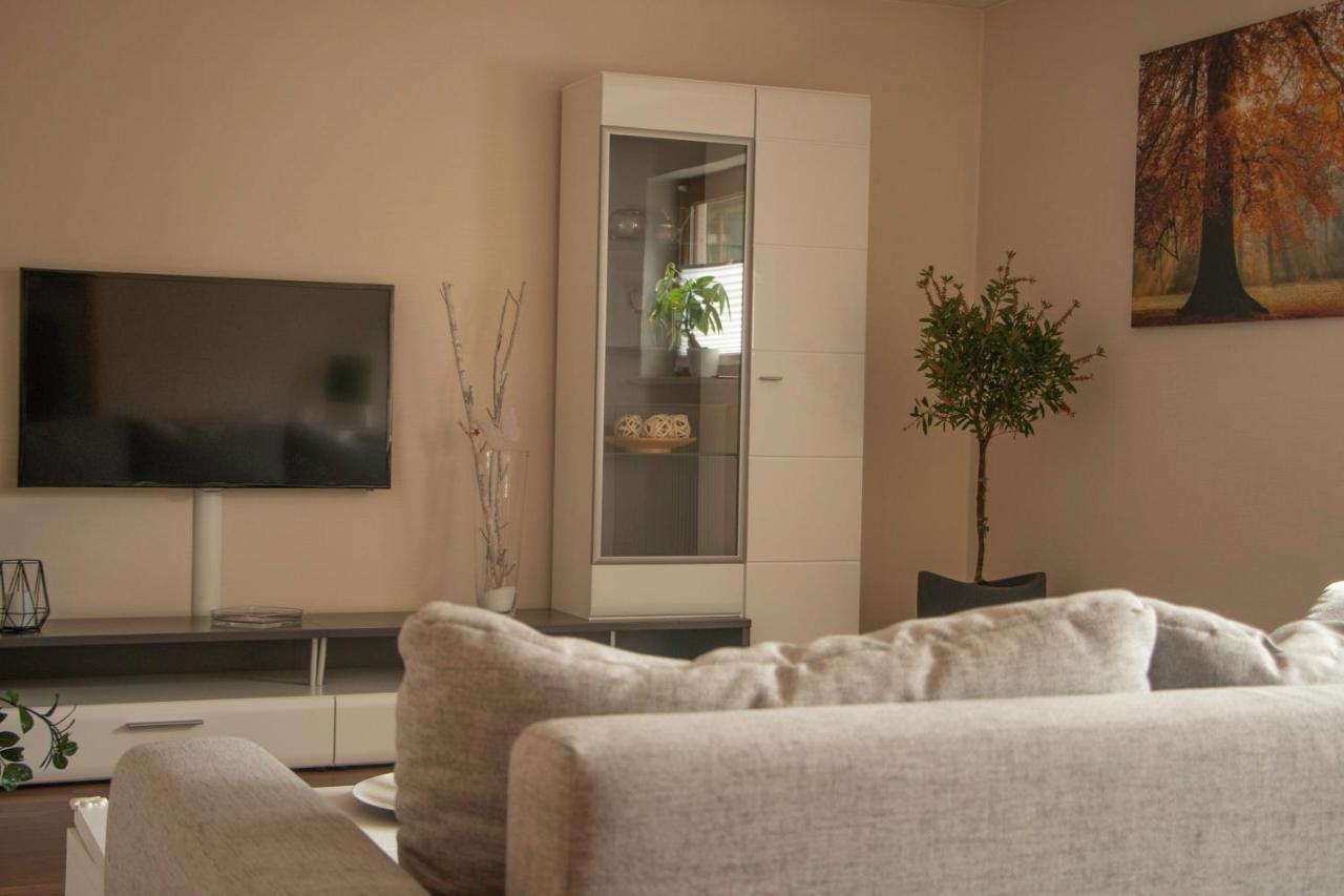 Ferienwohnung Familie Rauch — 4-Star Luxury Hotel in Muhlhausen, Germany