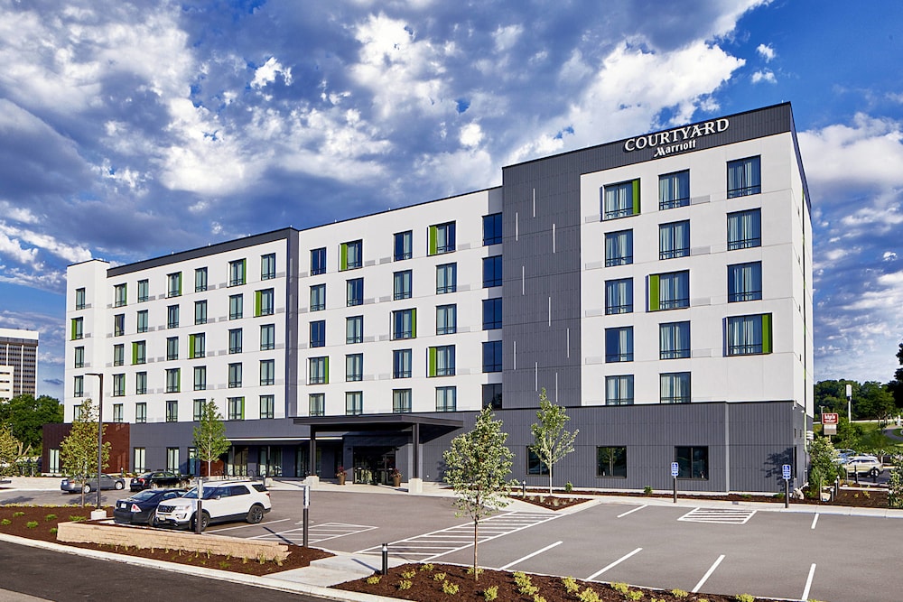 Courtyard by Marriott Minneapolis West - featured photo