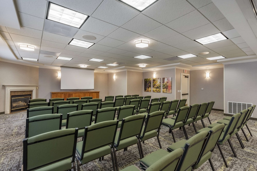 Hampton Inn Ukiah CA - photo 51