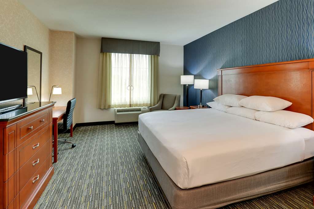 Drury Inn & Suites St. Louis Arnold - photo 20