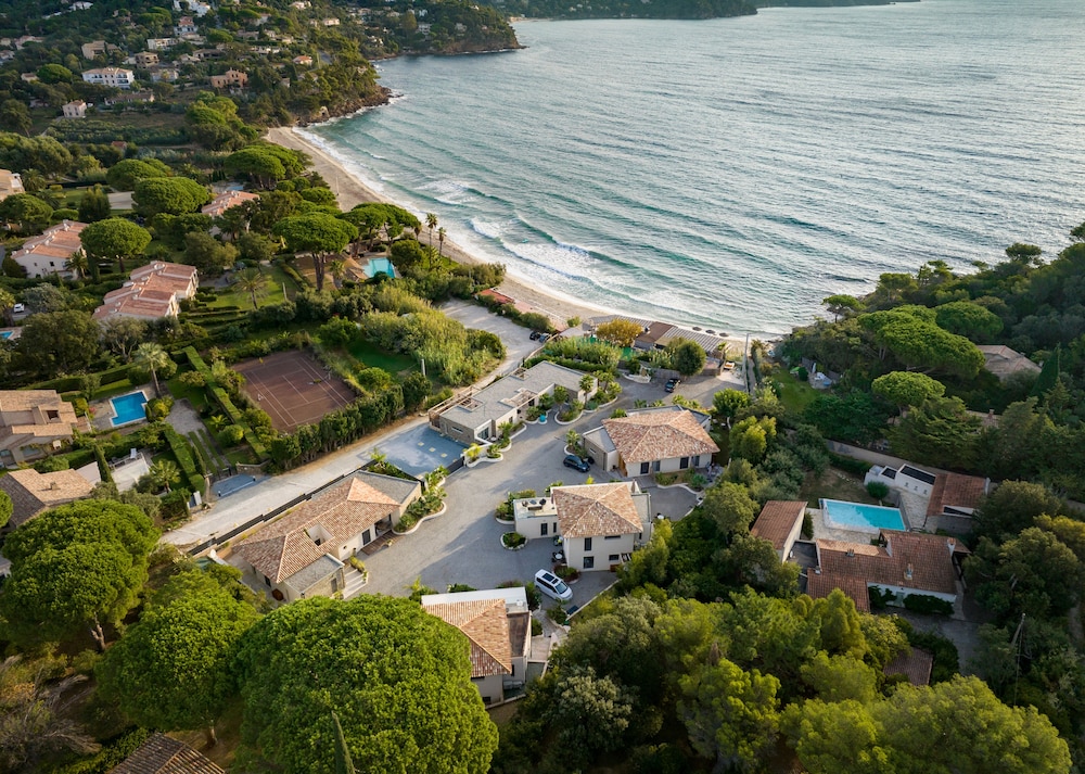 Akwabay Les Villas du Cap — 5-Star Luxury Hotel in Le Lavandou, France