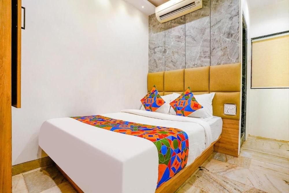 Hotel New Deepak — Mumbai — photo 2
