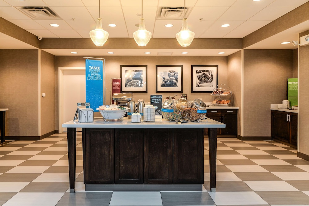 Hampton Inn Brighton - photo 62