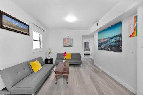 Beach Getaway 4BR Home Near Fort Walton Beach — 4-Star Luxury Hotel in Fort Walton Beach, United States