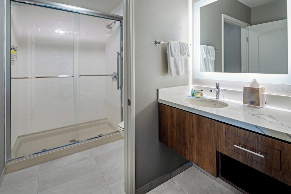 Staybridge Suites Long Beach Airport by IHG - photo 17
