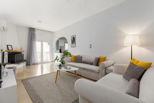 53 Central Luxury Apartment Kalamaria Thessaloniki — 4-Star Luxury Hotel in Thessaloniki, Greece