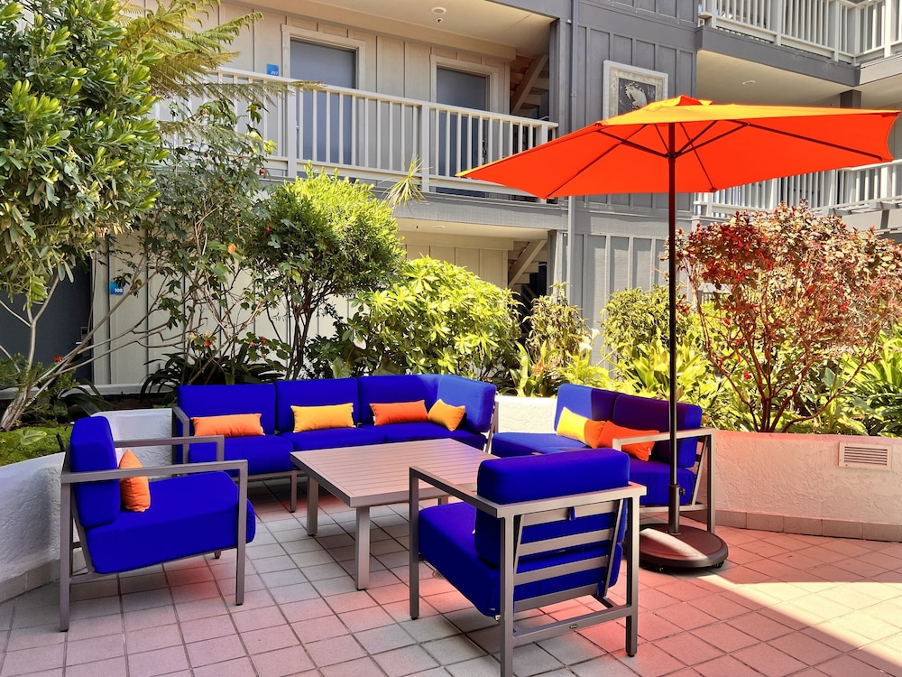 Holiday Inn Express Monterey Cannery Row by IHG - photo 27