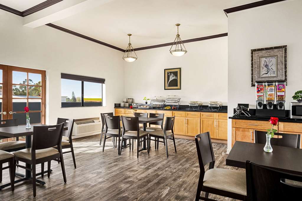 Baymont by Wyndham Monterey Park - photo 28