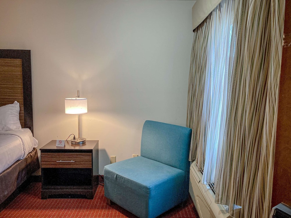Motel 6 Elkhart IN - photo 10