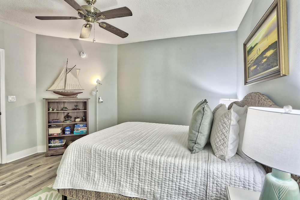 Tides 1 211 — 4-Star Luxury Hotel in Saint Pete Beach, United States