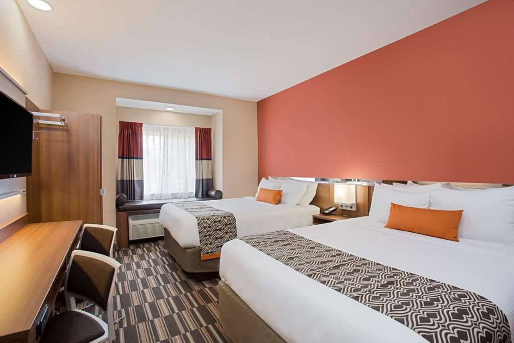 Microtel Inn & Suites by Wyndham Walterboro - photo 13