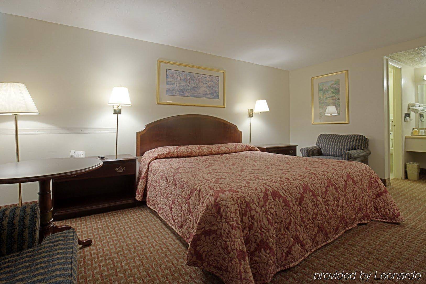 Americas Best Value Inn Charles Town - photo 7