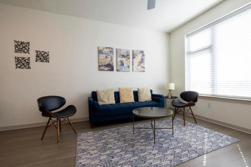 Stunning Nulu 1BR CozySuites 05 — 4-Star Luxury Hotel in Louisville, United States