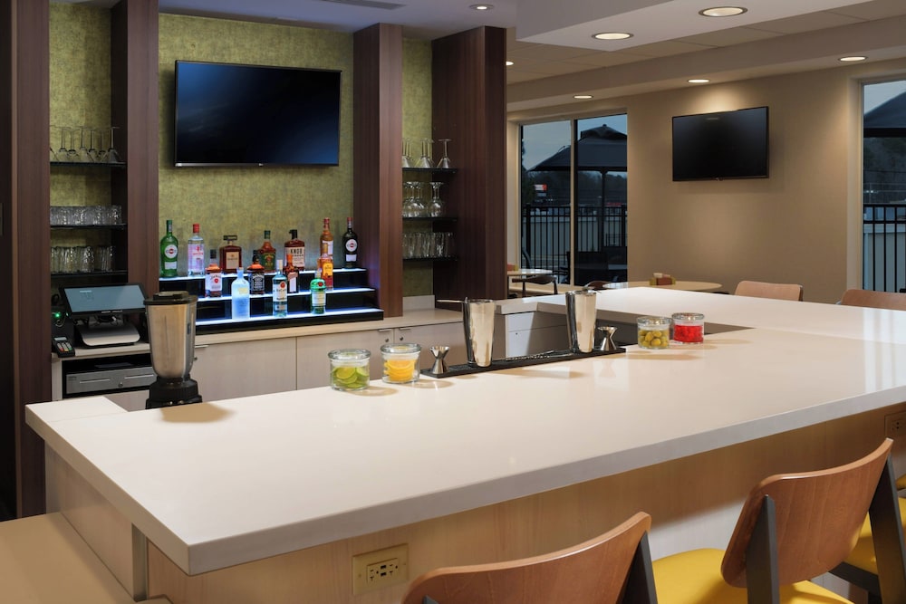 Fairfield Inn & Suites by Marriott El Dorado - photo 14