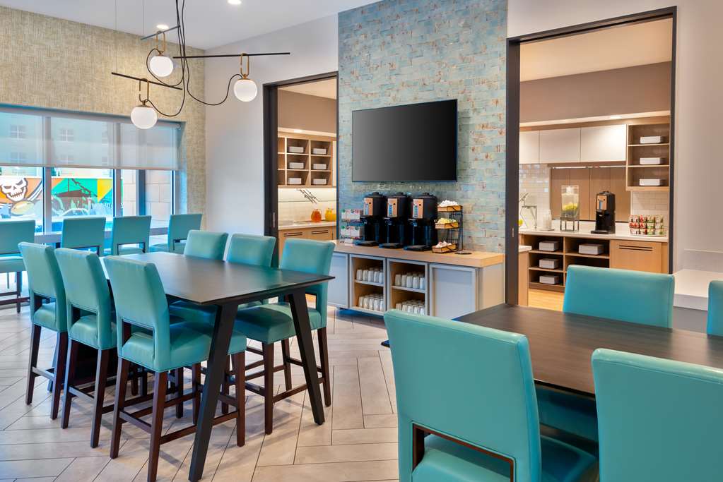 Hyatt House Tampa Airport Westshore - photo 8