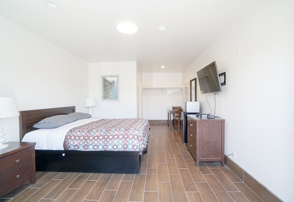Signal Hill Motel - photo 11
