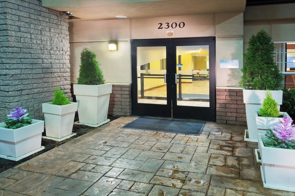 Holiday Inn Express Hotel & Suites Portland Jantzen Beach by IHG - photo 130