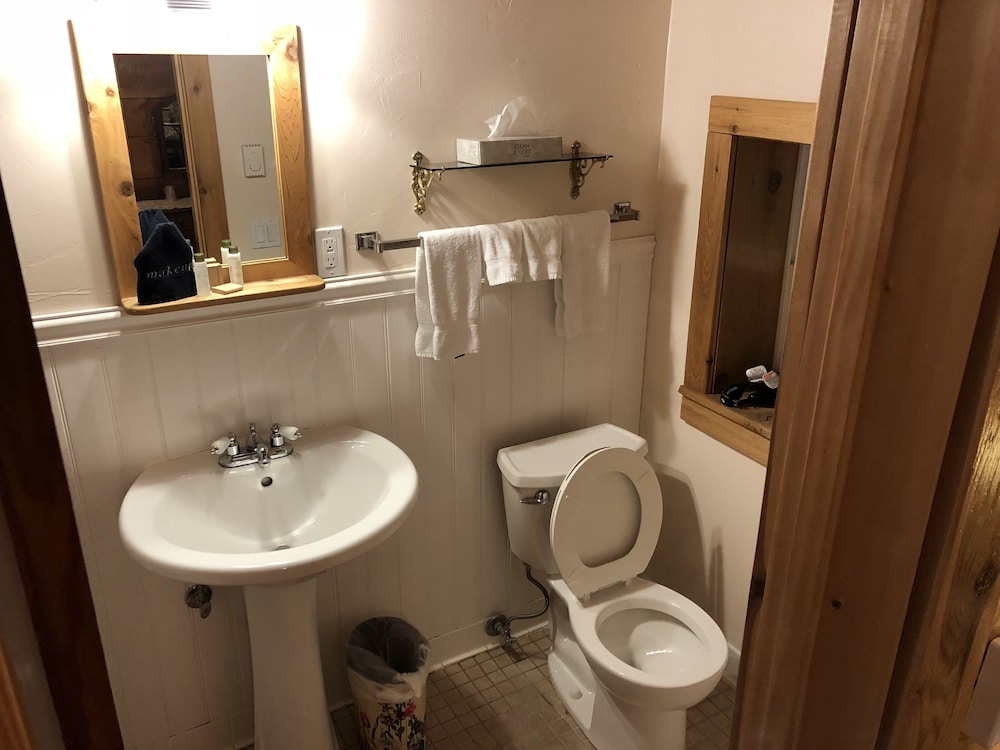The Historic Madison Hotel Motel - photo 74