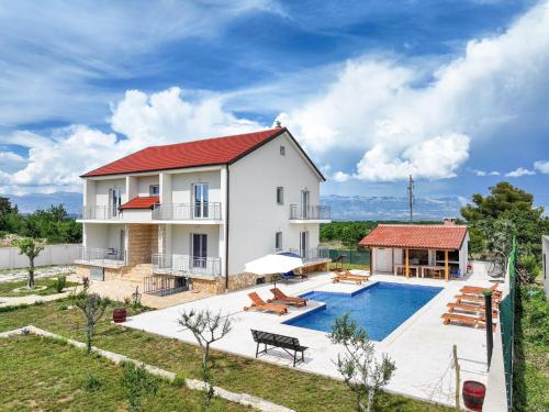 Villa Vera — 4-Star Luxury Hotel in Benkovac, Croatia