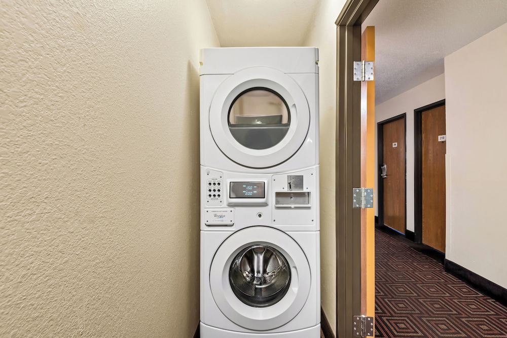 Rodeway Inn Effingham North - photo 13