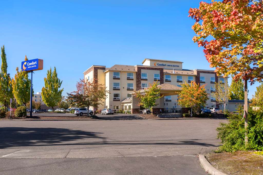 Comfort Inn & Suites Salem Northeast in Salem, United States