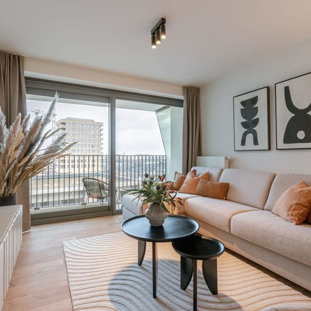 BE OST Wiel 1 703 in Oostende — 4-Star Luxury Hotel in Ostend, Belgium
