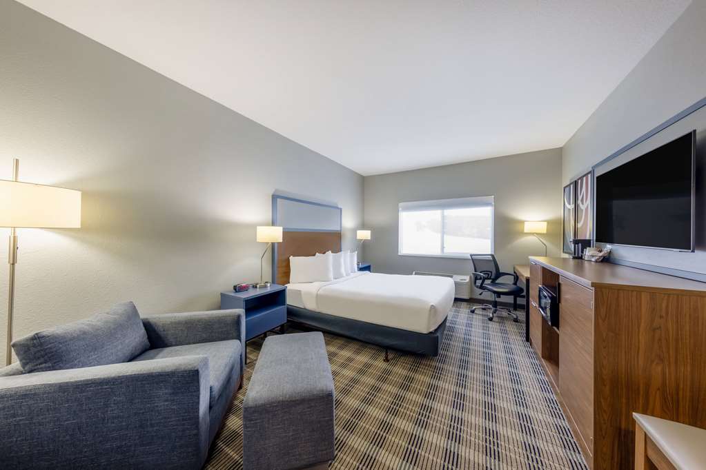 AmericInn by Wyndham Duluth - photo 25